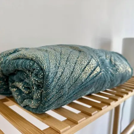 Chez Pierrot A 180m De La A Sur