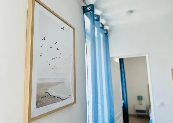 Chez Pierrot à 180m De La à Sur *